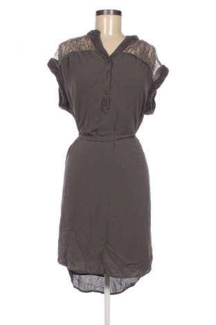 Kleid Day Birger Et Mikkelsen, Größe M, Farbe Grau, Preis 66,51 €
