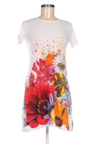 Рокля Desigual, Размер XS, Цвят Многоцветен, Цена 82,00 лв.