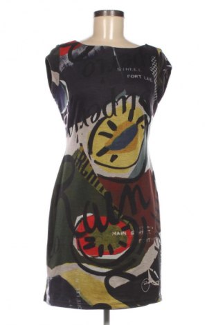 Рокля Desigual, Размер M, Цвят Многоцветен, Цена 82,00 лв.