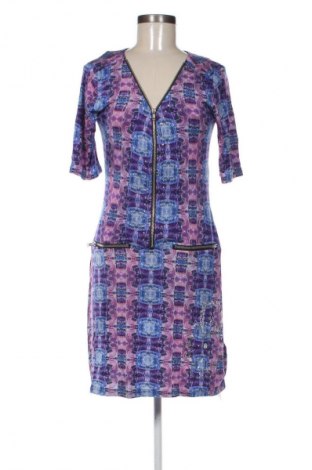 Sukienka Desigual, Rozmiar M, Kolor Kolorowy, Cena 429,89 zł