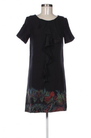 Šaty  Desigual, Velikost S, Barva Vícebarevné, Cena  2 367,00 Kč