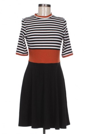 Kleid Edc By Esprit, Größe M, Farbe Mehrfarbig, Preis € 24,57