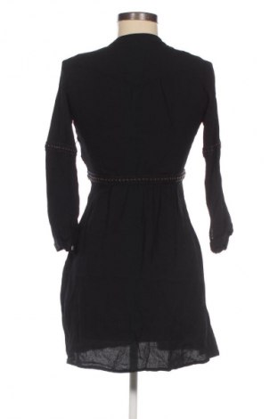 Φόρεμα Essentials, Μέγεθος S, Χρώμα Μαύρο, Τιμή 14,83 €