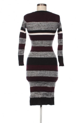 Kleid Forcast, Größe XS, Farbe Mehrfarbig, Preis 33,99 €