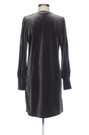 Kleid Gina Tricot, Größe XL, Farbe Grau, Preis 13,81 €
