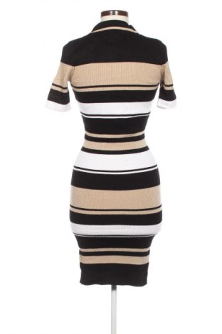 Kleid Guess, Größe M, Farbe Mehrfarbig, Preis 66,99 €