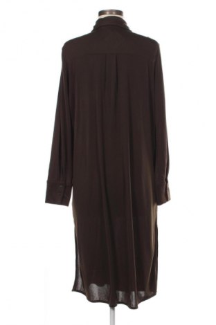 Рокля H&M, Размер M, Цвят Кафяв, Цена 48,88 лв.