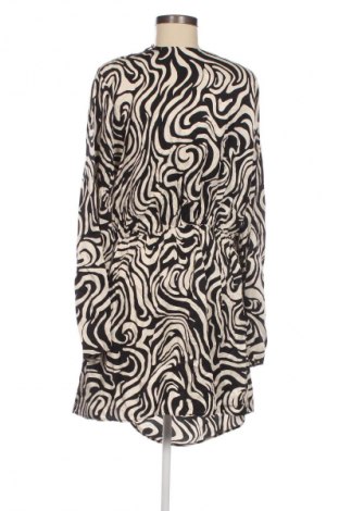 Šaty  H&M, Velikost XL, Barva Vícebarevné, Cena  367,00 Kč