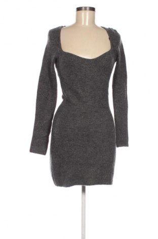 Šaty  H&M, Veľkosť M, Farba Sivá, Cena  26,95 €