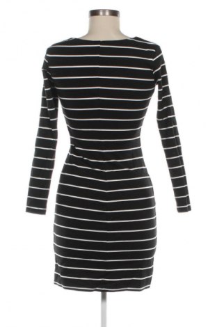 Rochie H&M, Mărime XS, Culoare Multicolor, Preț 100,99 Lei