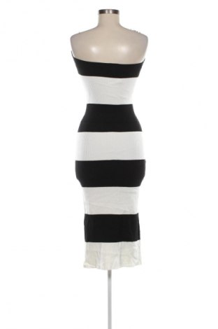 Kleid H&M, Größe M, Farbe Mehrfarbig, Preis 20,99 €