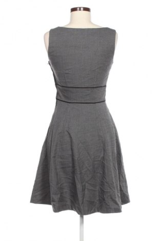 Φόρεμα H&M, Μέγεθος S, Χρώμα Γκρί, Τιμή 18,99 €