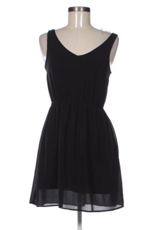 Рокля H&M Divided, Размер XS, Цвят Черен, Цена 29,00 лв.