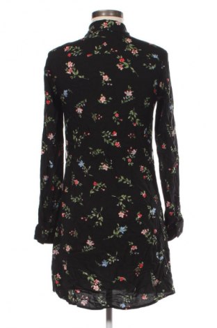 Kleid H&M Divided, Größe S, Farbe Mehrfarbig, Preis 24,57 €
