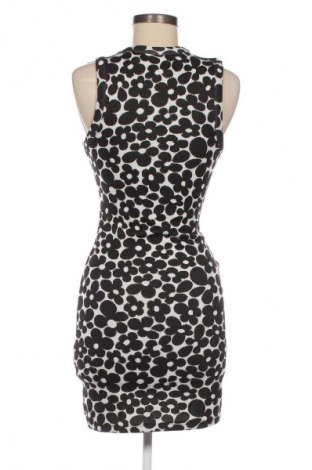 Šaty  H&M Divided, Velikost S, Barva Vícebarevné, Cena  367,00 Kč
