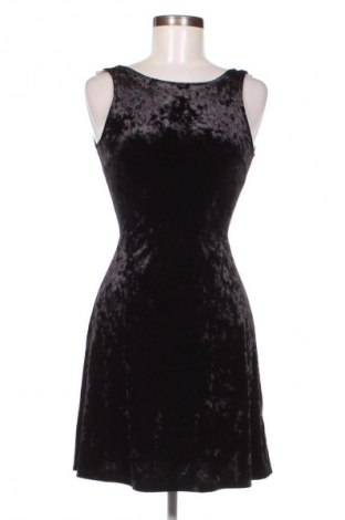 Rochie H&M Divided, Mărime S, Culoare Negru, Preț 76,00 Lei