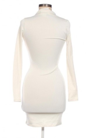Kleid H&M Divided, Größe XS, Farbe Weiß, Preis 33,99 €
