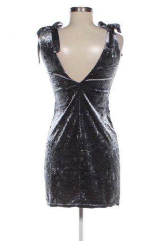 Kleid H&M Divided, Größe XXS, Farbe Grau, Preis 20,99 €