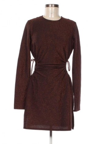 Рокля H&M Divided, Размер M, Цвят Многоцветен, Цена 29,99 лв.