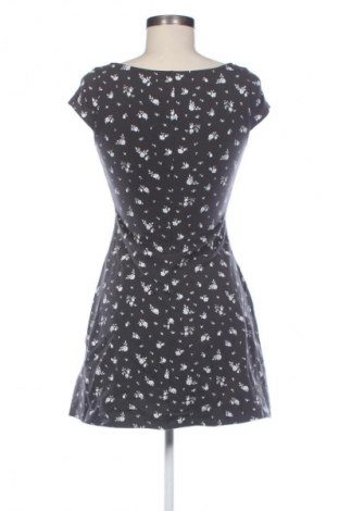 Kleid H&M Divided, Größe S, Farbe Mehrfarbig, Preis € 14,83
