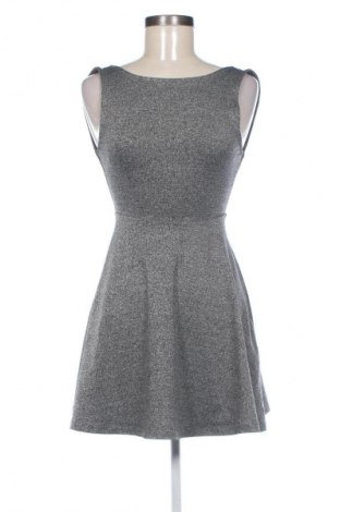 Šaty  H&M Divided, Veľkosť XS, Farba Sivá, Cena  14,83 €