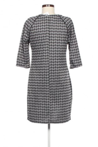 Kleid Infinity, Größe M, Farbe Mehrfarbig, Preis 20,99 €