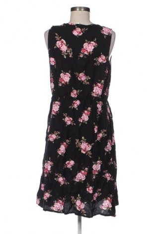 Kleid Janina, Größe L, Farbe Mehrfarbig, Preis 15,00 €