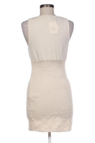 Kleid Jennyfer, Größe M, Farbe Beige, Preis 24,00 €