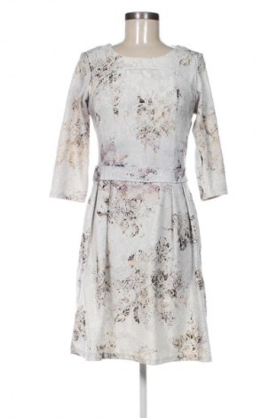 Kleid Lilia, Größe M, Farbe Mehrfarbig, Preis 24,55 €