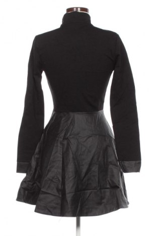 Kleid Miss One, Größe S, Farbe Schwarz, Preis 20,99 €