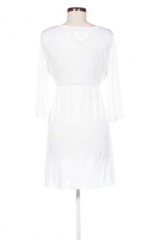 Kleid New Look, Größe M, Farbe Weiß, Preis € 14,91