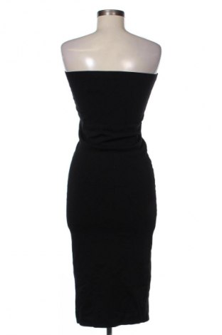 Kleid Nikkie, Größe L, Farbe Schwarz, Preis 73,32 €