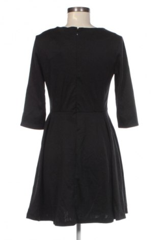 Kleid Now, Größe M, Farbe Schwarz, Preis 20,99 €