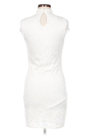 Kleid ONLY, Größe M, Farbe Weiß, Preis € 31,68