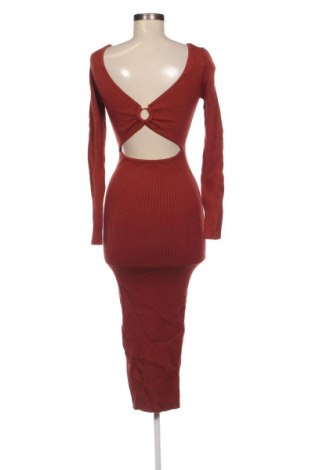 Kleid Perfect Stranger, Größe M, Farbe Rot, Preis 33,99 €