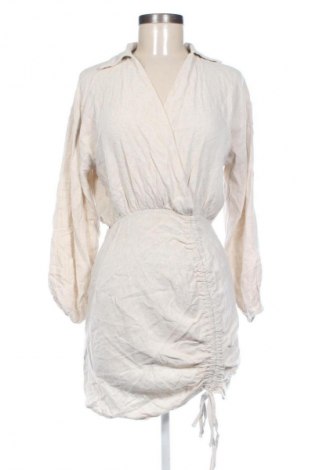 Kleid Pretty Little Thing, Größe S, Farbe Beige, Preis € 15,00