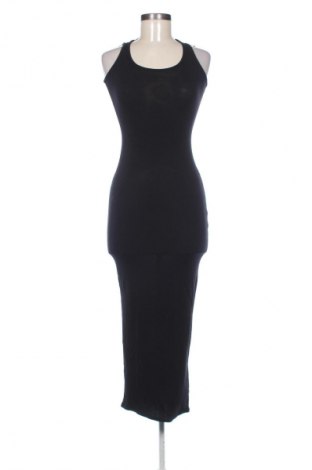 Kleid Pretty Little Thing, Größe XXS, Farbe Schwarz, Preis 14,83 €