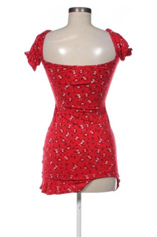 Kleid Pretty Little Thing, Größe S, Farbe Mehrfarbig, Preis € 14,91