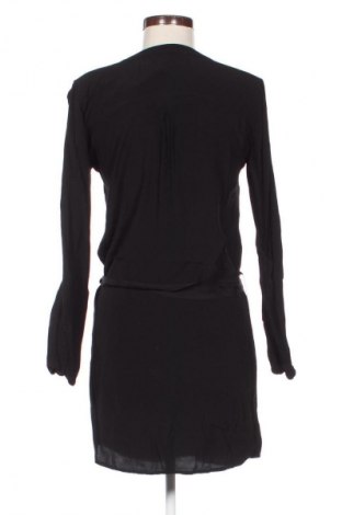 Kleid Promod, Größe M, Farbe Schwarz, Preis 25,00 €