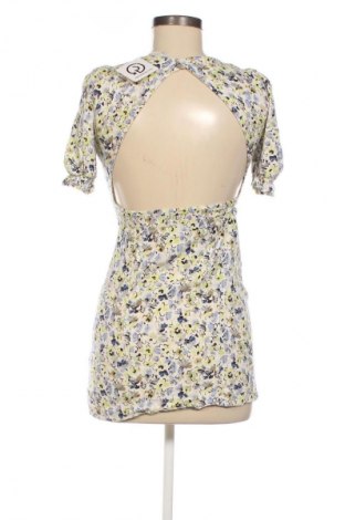 Ruha Pull&Bear, Méret M, Szín Sokszínű, Ár 5 800 Ft