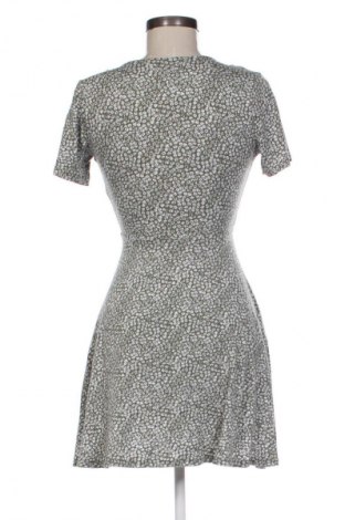 Rochie Pull&Bear, Mărime S, Culoare Multicolor, Preț 77,17 Lei