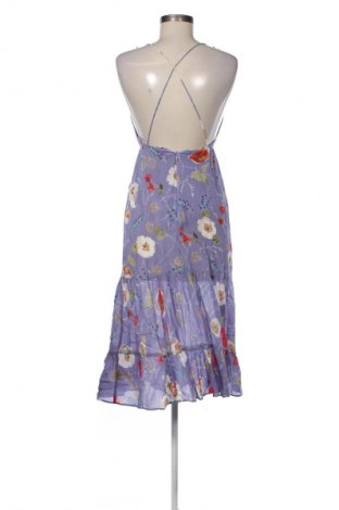 Рокля Reformation, Размер XS, Цвят Многоцветен, Цена 107,99 лв.