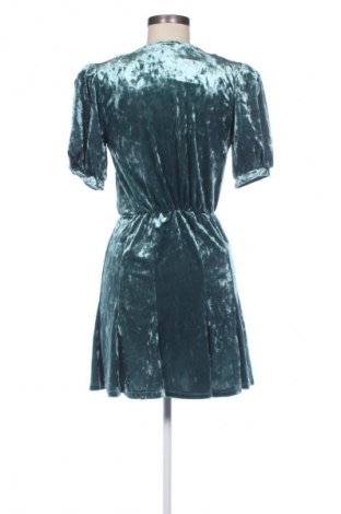 Kleid Reserved, Größe S, Farbe Grün, Preis 15,00 €