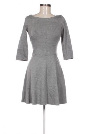 Rochie Reserved, Mărime XS, Culoare Gri, Preț 77,17 Lei