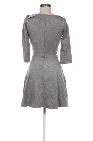 Rochie Reserved, Mărime XS, Culoare Gri, Preț 77,17 Lei