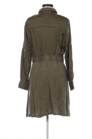 Ruha Reserved, Méret M, Szín Zöld, Ár 9 606 Ft