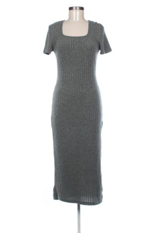 Kleid SHEIN, Größe M, Farbe Grün, Preis 15,00 €