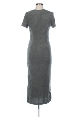 Kleid SHEIN, Größe M, Farbe Grün, Preis 15,00 €