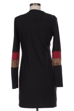 Kleid SHEIN, Größe M, Farbe Schwarz, Preis 14,91 €