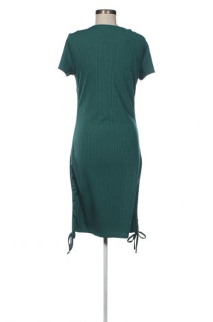 Kleid SHEIN, Größe M, Farbe Grün, Preis 14,77 €